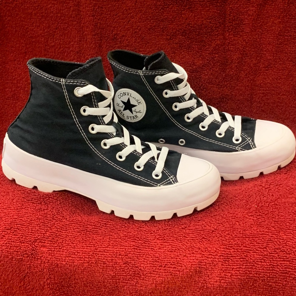 Converse CTAC Black and White Rugged Lug Sole High-Tops Fair Condition Women’s 8